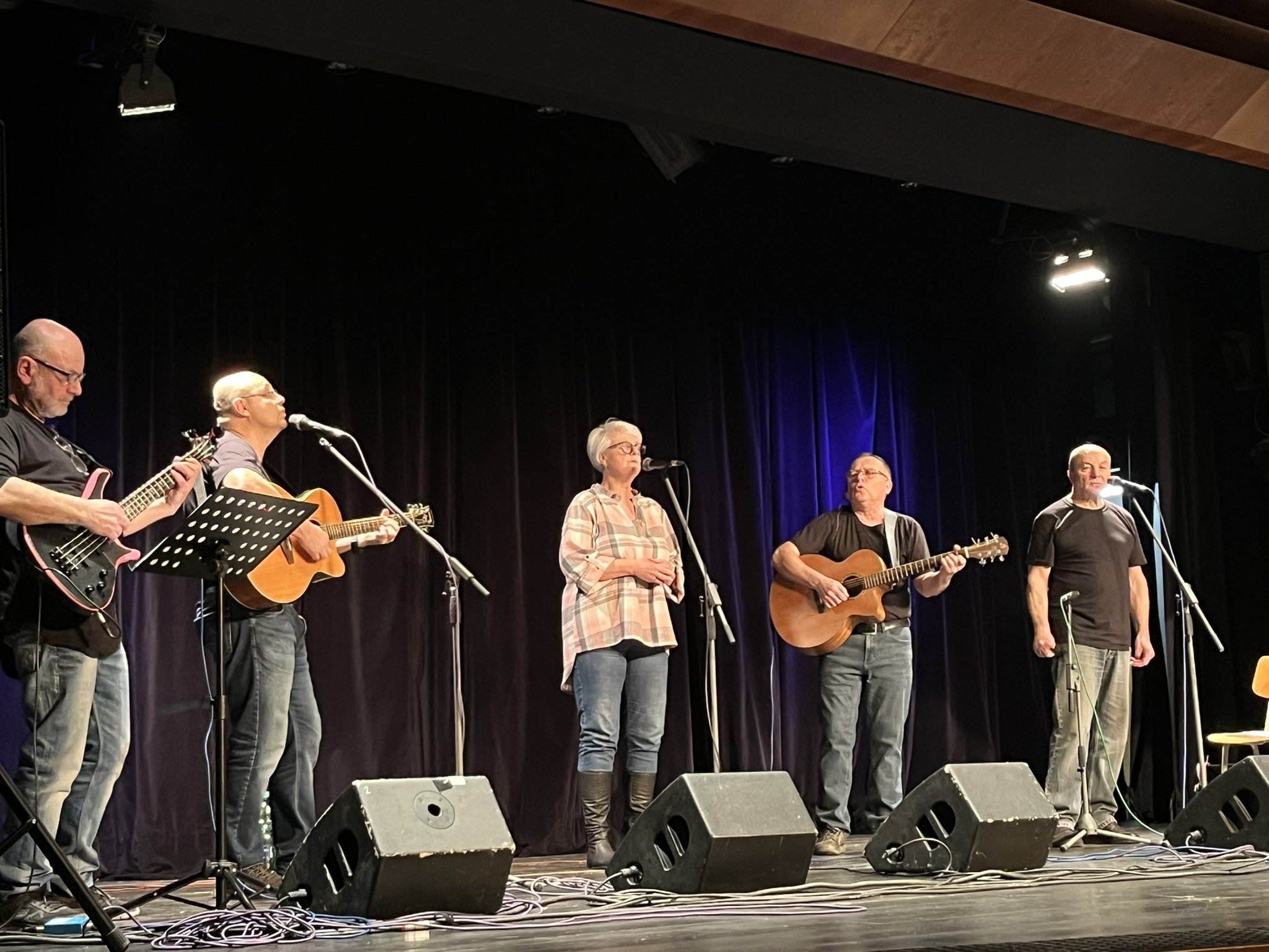 Písně dávnejch cest 2026